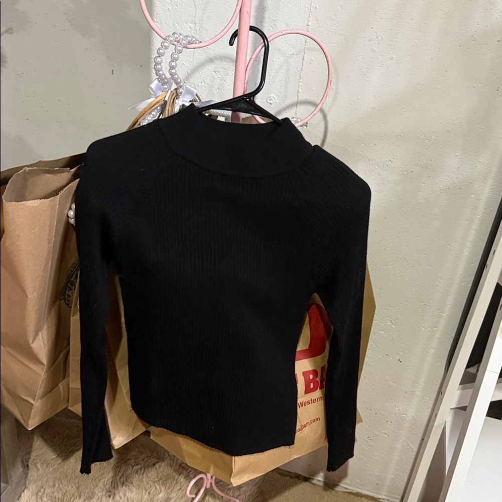 Black Ribbed Long Sleeve Top